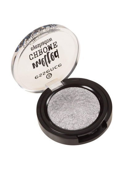 essence Melted Chrome Eyeshadow 04 Steel The Look